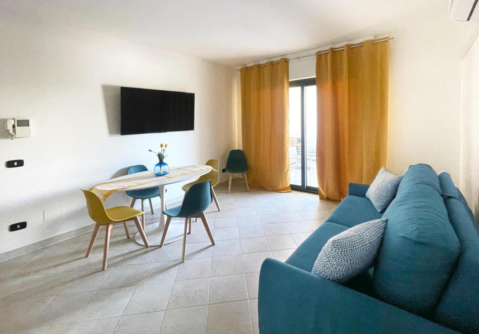 Cocteau House Apartment Олбия Екстериор снимка