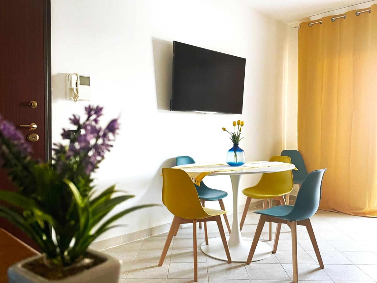 Cocteau House Apartment Олбия Екстериор снимка